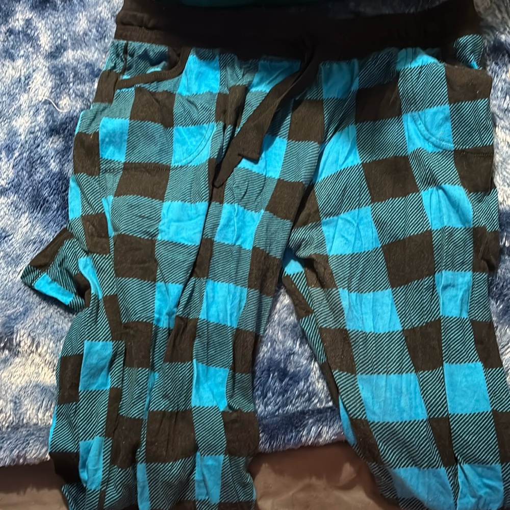 Large pj pants thin